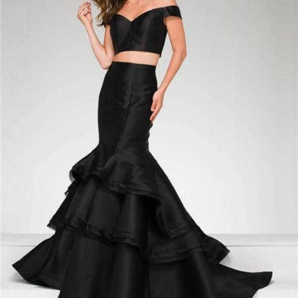 NWT Black Two Piece Jovani